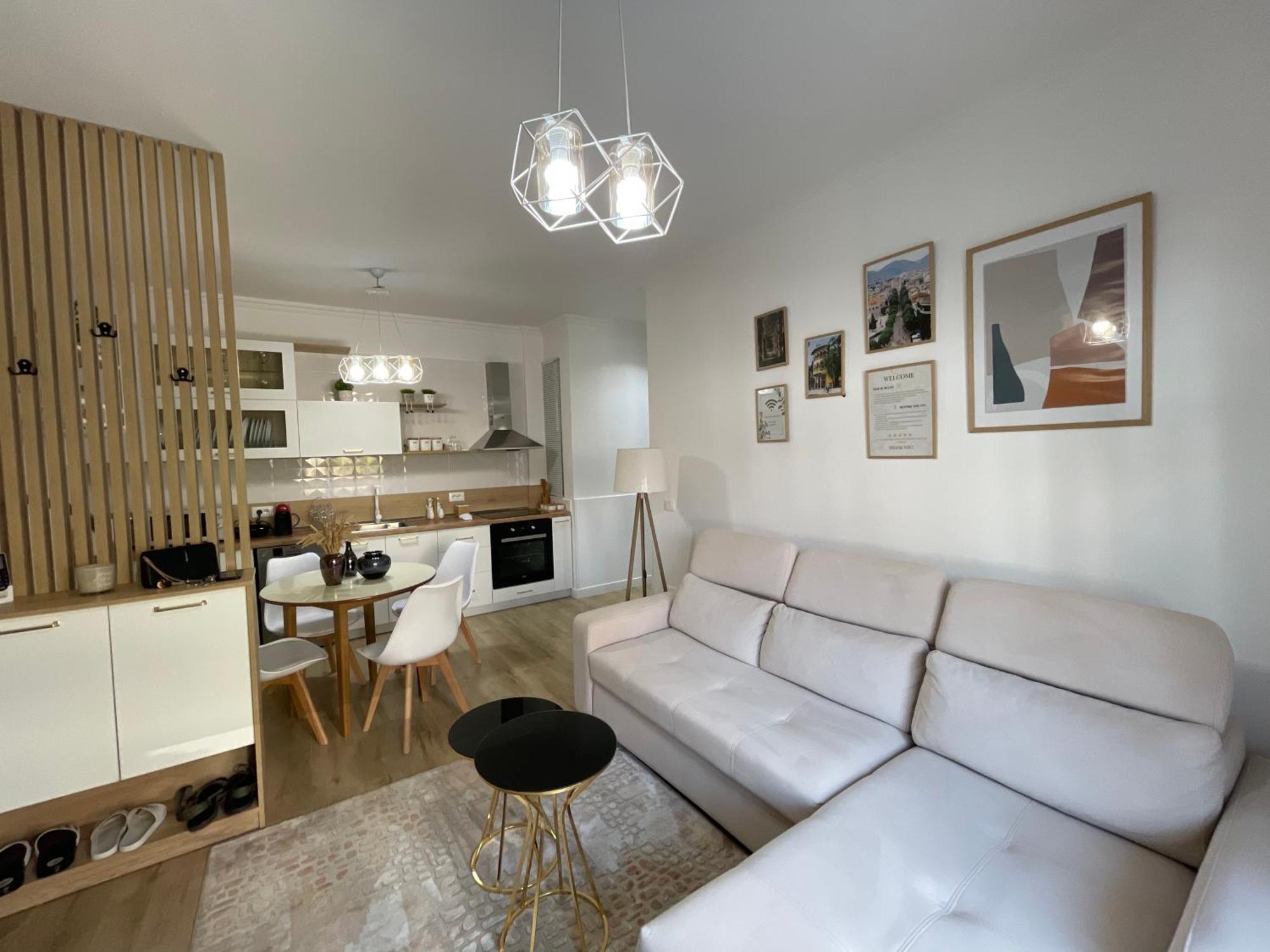 KeSa Apartment Korce Bagian luar foto