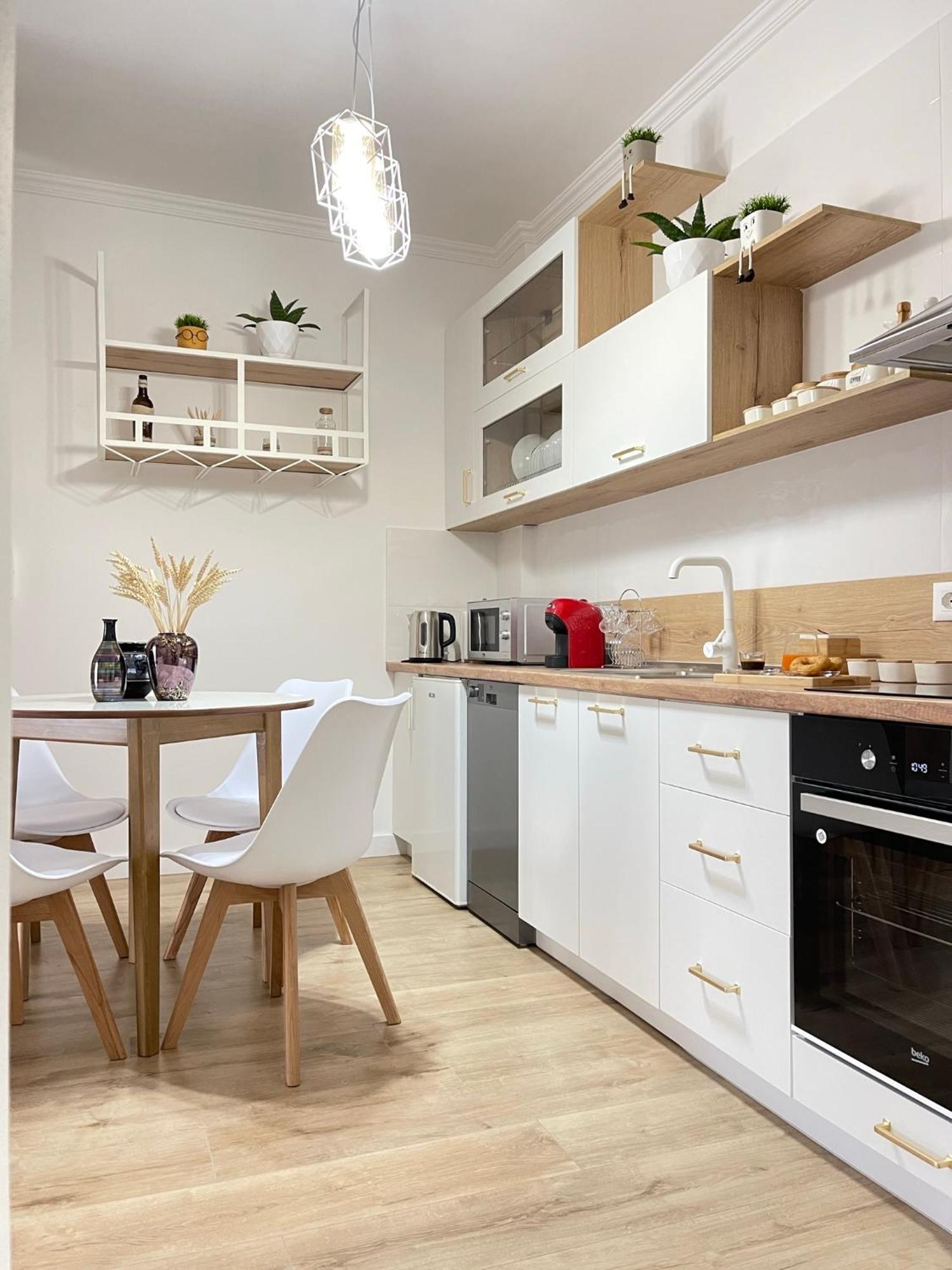 KeSa Apartment Korce Bagian luar foto